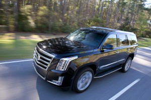 2015-cadillac-escalade-front-three-quarters-in-motion-04jpg